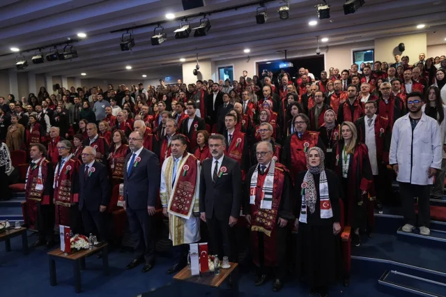 Bezmialem Vakıf Üniversitesinde Akademik Yıl Coşkulu Başladı