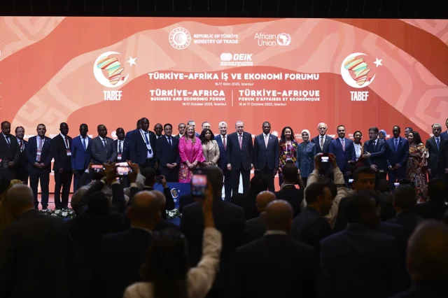 Türkiye-Afrika İş ve Ekonomi Forumunda Erdoğan'dan Yatırım Mesajı