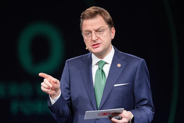 Çevre Kirliliği ve Sağlık: Sıfır Atık Forumu'nda Dikkat Çeke...