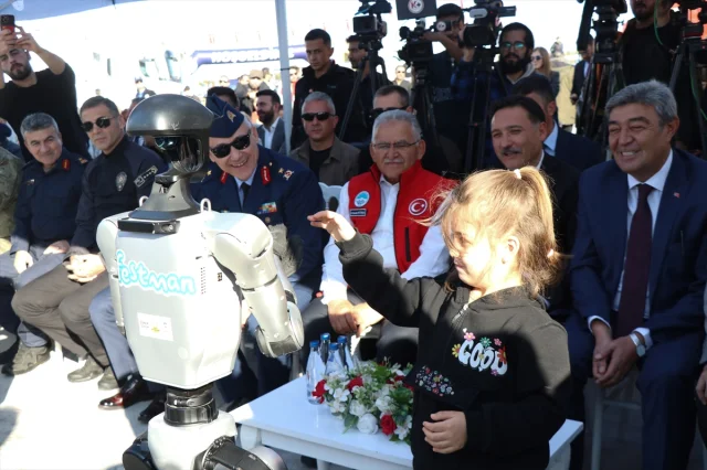 Kayseri Bilim Festivali'nde Teknoloji ve Eğlence Dolu Dakikalar