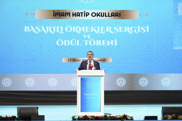 Ödül Töreninde İmam Hatip Okullarının Geleceği Konuşuldu: Tekin'in Öne Çıkan Mesajları