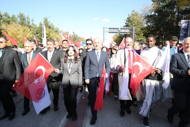 YÖK Başkanı Özvar'dan Eğitimde Yeni Dönem Çağrısı