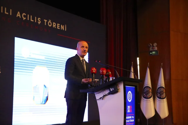YÖK Başkanı Özvar'dan Eğitimde Yeni Dönem Çağrısı