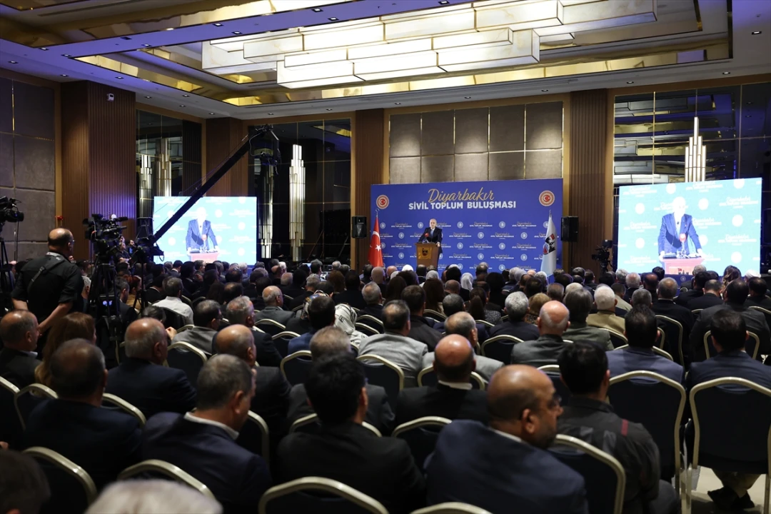 Numan Kurtulmuş Diyarbakır'da: Türkiye'nin Ortadoğu İçin Önemi