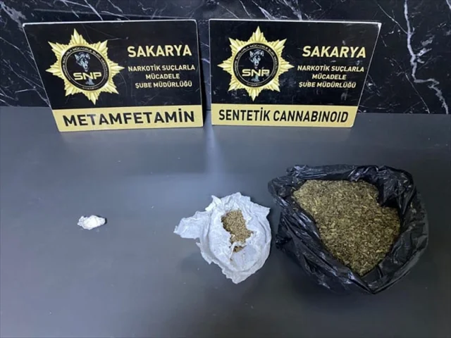 Sakarya'da Büyük Uyuşturucu Operasyonu: 10 Zanlı Tutuklandı