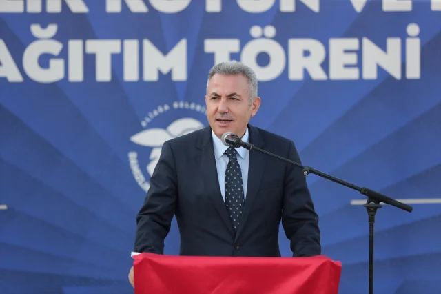 İzmir'de Hayvancılığa Destek Hamlesi Zenginleşiyor