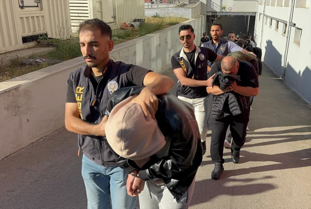 Adana'da Yasa Dışı Bahis Çetesi Çökertildi 18 Tutuklama