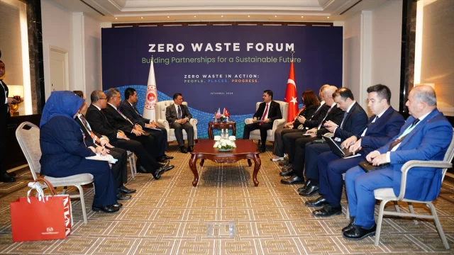 Uluslararası Sıfır Atık Forumu'nda Önemli İkili Görüşmeler