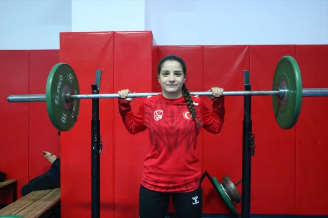 Elif Sude Elmalı: Balkanların Altın Kızı Yeni Hedeflerinde İddialı