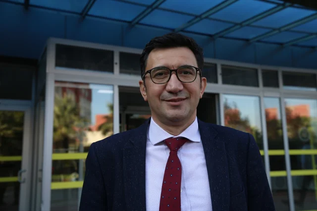 Görme Engelliler İçin Devrim: 'Görünen Adımlar' Uygulaması Nasıl Çalışıyor?