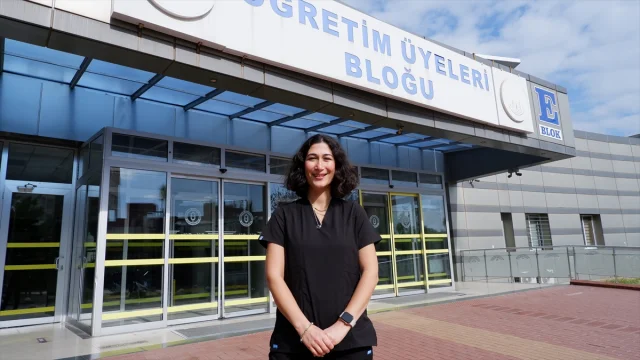 Görme Engelliler İçin Devrim: 'Görünen Adımlar' Uygulaması Nasıl Çalışıyor?