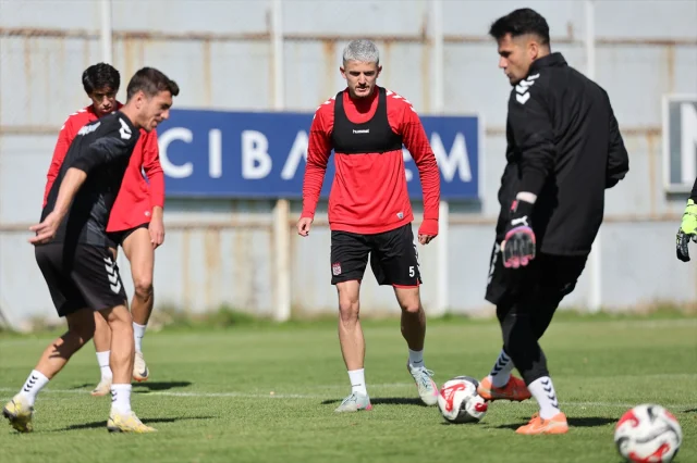 Sivasspor'un Ankara Keçiörengücü Sınavı: Takım Hazır