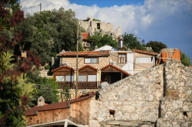Türkiye'nin Saklı Cenneti Kale Üçağız Turizmin Zirvesinde