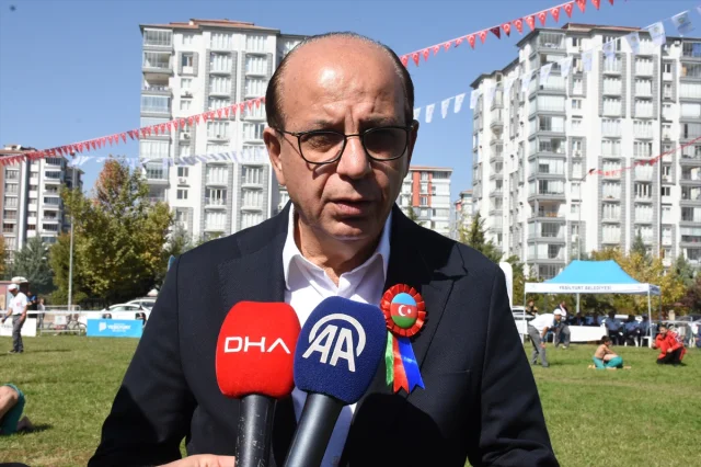 Malatya'da Gelenek Yaşatılıyor: Turgut Özal Karakucak Güreşleri Coşkuyla Başladı