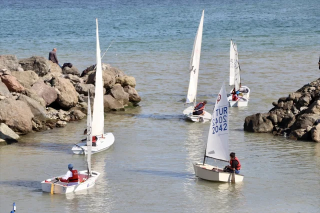 Trabzon'da Yelkenler Rüzgarla Yarışıyor: Cumhuriyet Kupası H...