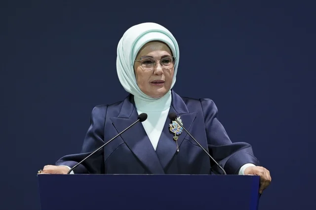 Emine Erdoğan'dan Çarpıcı Sıfır Atık Mesajları