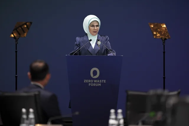 Emine Erdoğan'dan Çarpıcı Sıfır Atık Mesajları