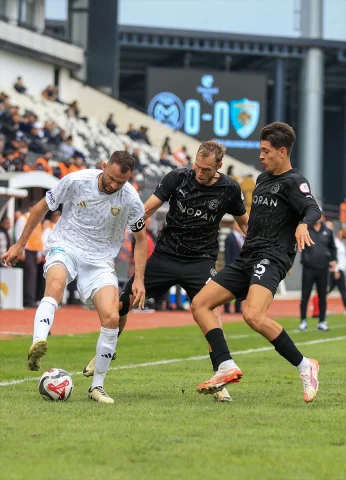 Manisa ve Erzurumspor Nefes Kesen Maçta Beraber Kaldı