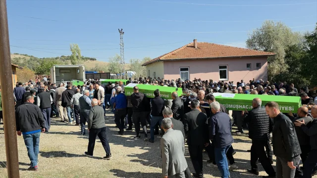 Amasya'daki feci kazada veda edilen dört hayat
