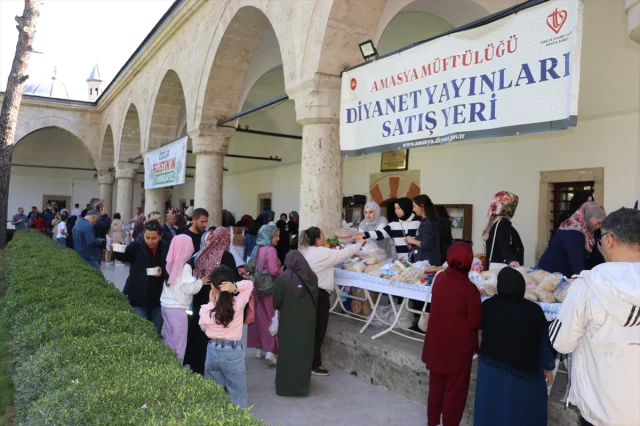 Amasya'daki yardım çarşısı Filistin için umut oldu