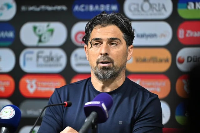 Trabzonspor Rize'de Zorlandığı Maçtan Galibiyetle Döndü