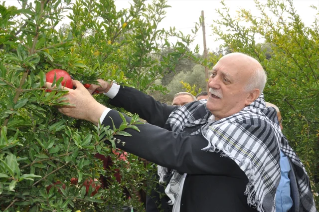 Şemsi Bayraktar İzmir'de Üreticilerle Buluştu