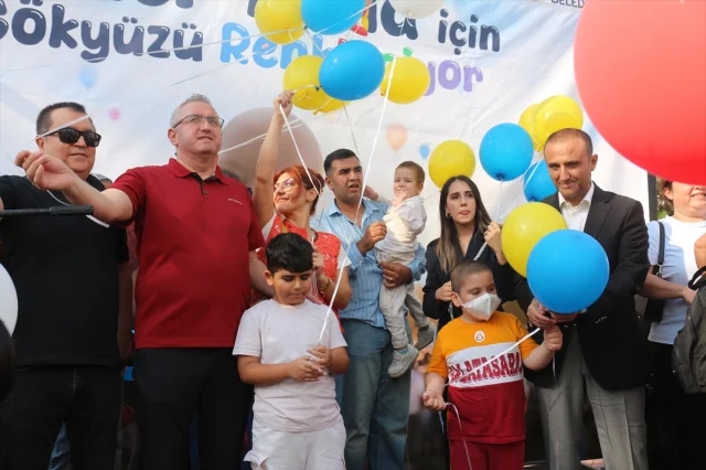 Hatay'da Küçük Tamer Talha'nın Mucizevi Zaferi İçin Balonlar Gökyüzüne Uçtu