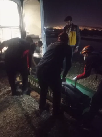 Batman Çayı'nda Bulunan Ceset Gizemini Koruyor