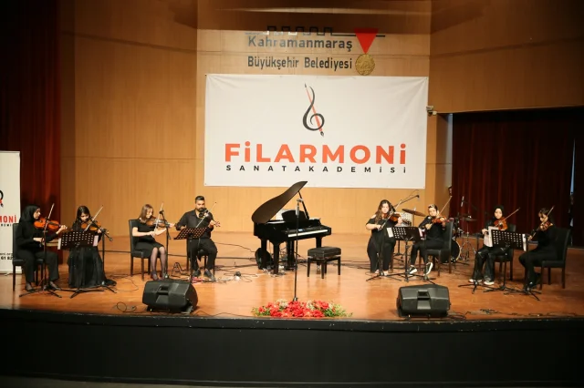 Kahramanmaraş'ta Genç Yeteneklerin Büyüleyici Performansı