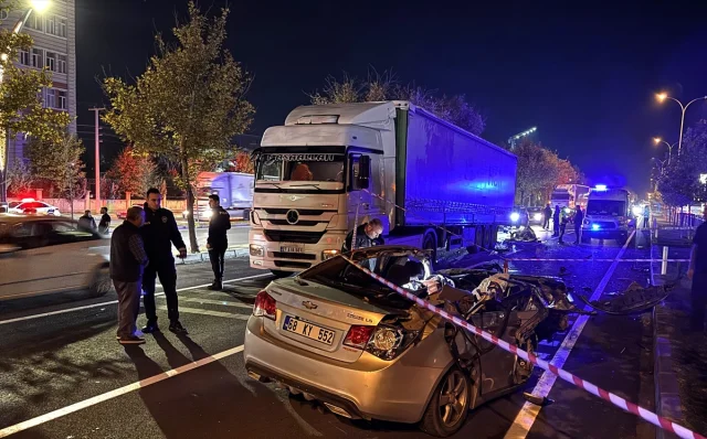 Aksaray'da feci kaza ağabey öldü kardeş yaşam savaşı veriyor