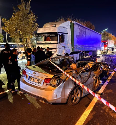 Aksaray'da feci kaza ağabey öldü kardeş yaşam savaşı veriyor