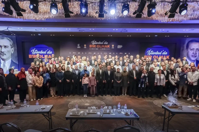 Erdoğan'dan İstanbul İçin Kritik Mesaj: AK Parti Kampına Telefonla Katıldı