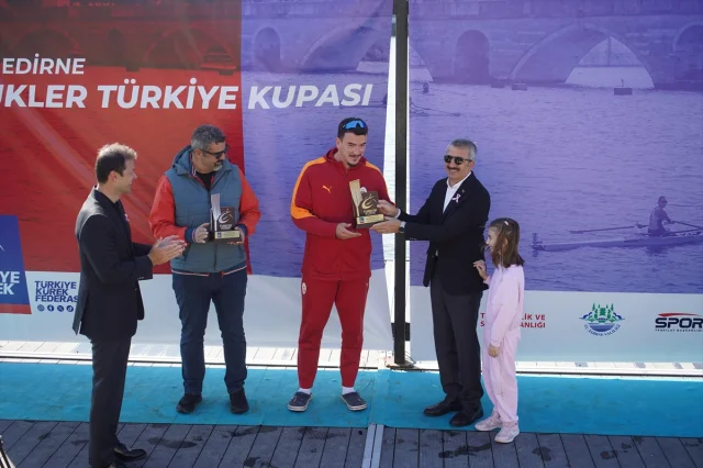 Türkiye Kupası Kürek Yarışları'nda Rekabet Zirve Yaptı