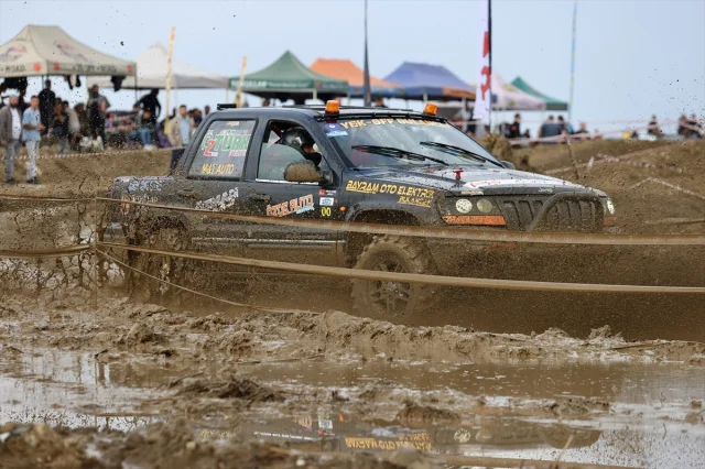 Trabzon'daki Off-Road Festivaline Yoğun İlgi: Adrenalin Dolu Anlar