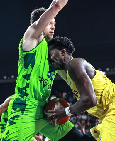 Basketbol Süper Ligi'nde Heyecan Dorukta: Mersin Spor TOFAŞ'...