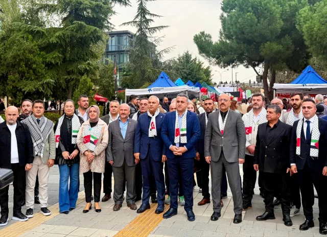 İstanbul'da Gazze için düzenlenen dayanışma etkinliği büyük ses getirdi