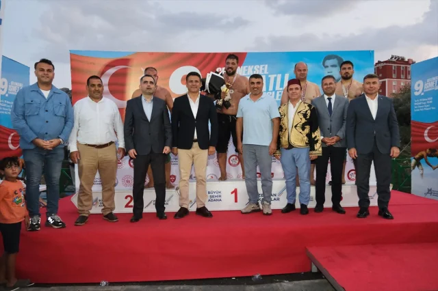 Adana'da Karakucak Güreşlerinde Heyecan Doruktaydı: Recep Kara Şampiyon