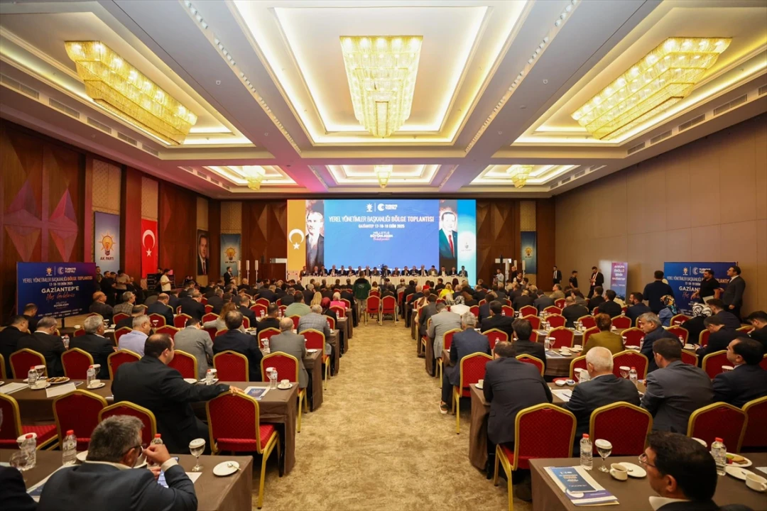 AK Parti'nin Gaziantep Buluşması: Yerel Yönetimlerde Yeni Dönem