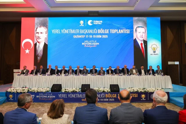 AK Parti'nin Gaziantep Buluşması: Yerel Yönetimlerde Yeni Dönem