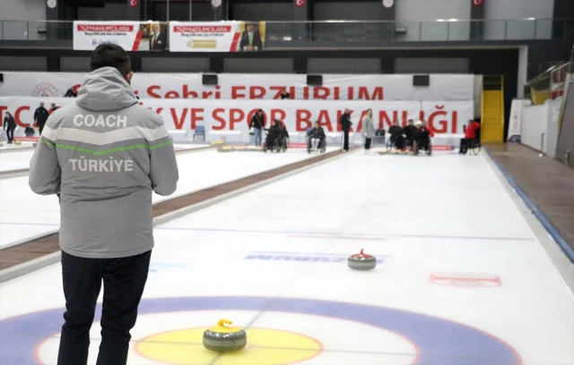 Ay-Yıldızlı Forma İçin Erzurum'da Kıyasıya Mücadele