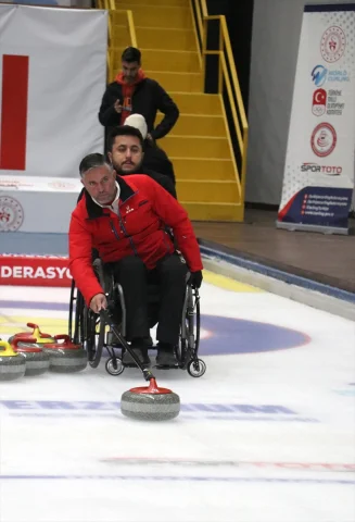 Ay-Yıldızlı Forma İçin Erzurum'da Kıyasıya Mücadele