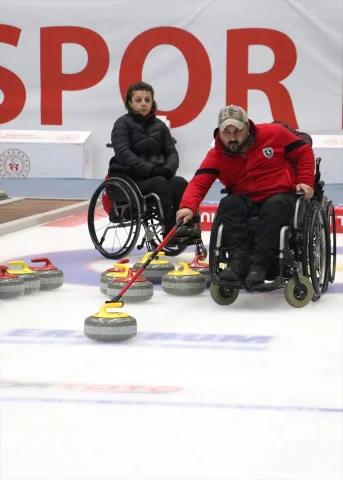 Ay-Yıldızlı Forma İçin Erzurum'da Kıyasıya Mücadele