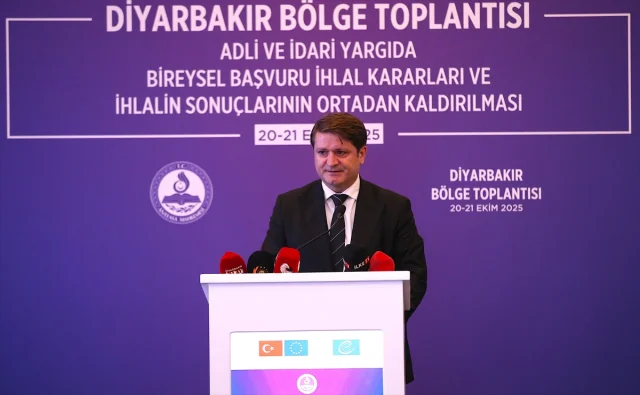 Anayasa Mahkemesi Başkanı Diyarbakır'dan Adalet Çağrısı