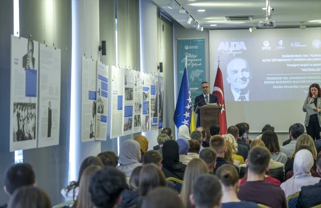 Aliya İzetbegoviç'in 100. Doğum Yılında Derinlemesine İncelendi