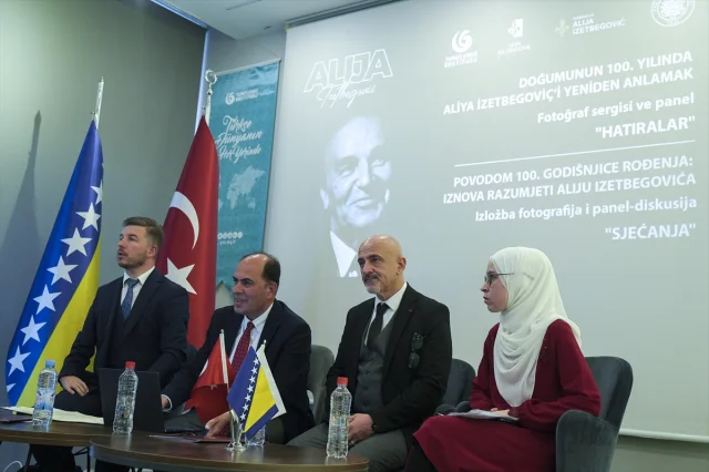 Aliya İzetbegoviç'in 100. Doğum Yılında Derinlemesine İncelendi