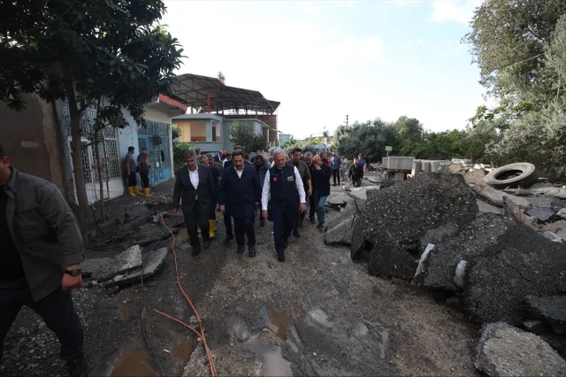 İçişleri Bakan Yardımcısı Karaloğlu'nun Hatay Ziyareti: Sağanak Yağışın Etkileri Yerinde İncelendi