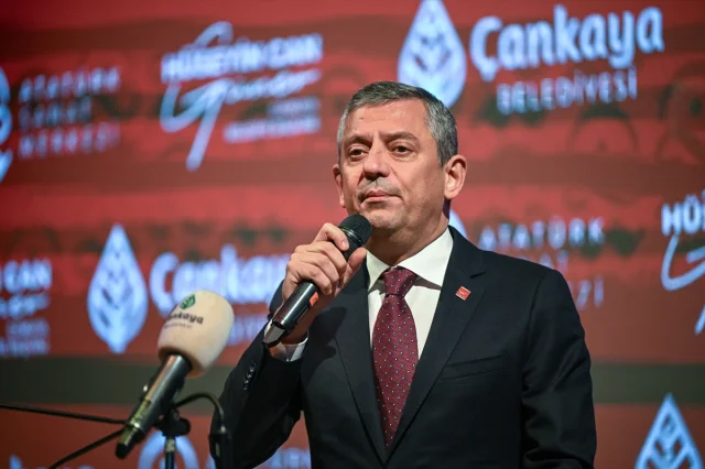 Özgür Özel'den İddianame Eleştirisi