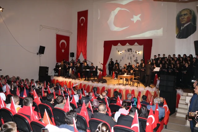 Çankırı'da Gençlerden Sanat Dolu Gece