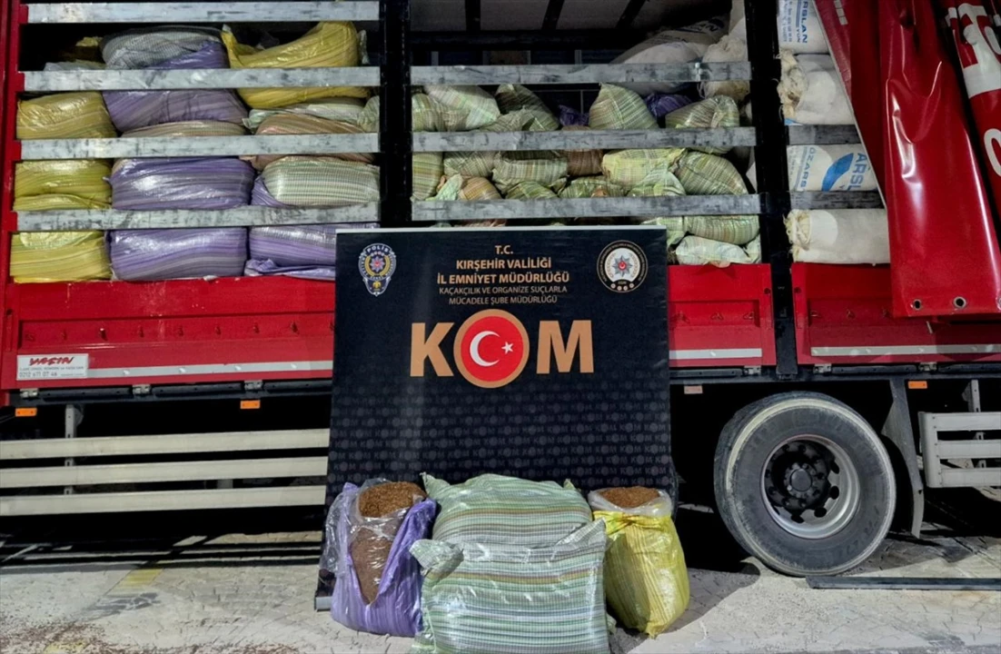 Kırşehir'de Yakalanan 5 Ton Kaçak Tütün Kimleri Hedef Alıyor?