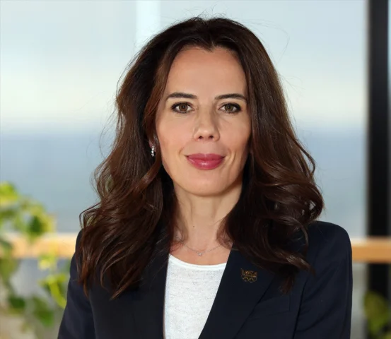 Visa'da Çığır Açan Atama: Jeremiah Dewey Göreve Başlıyor